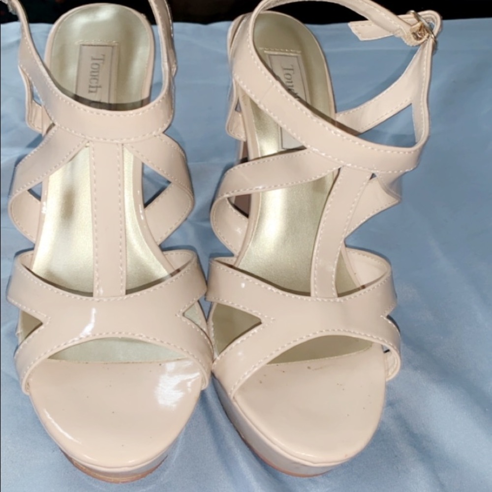 Touch ups High heels